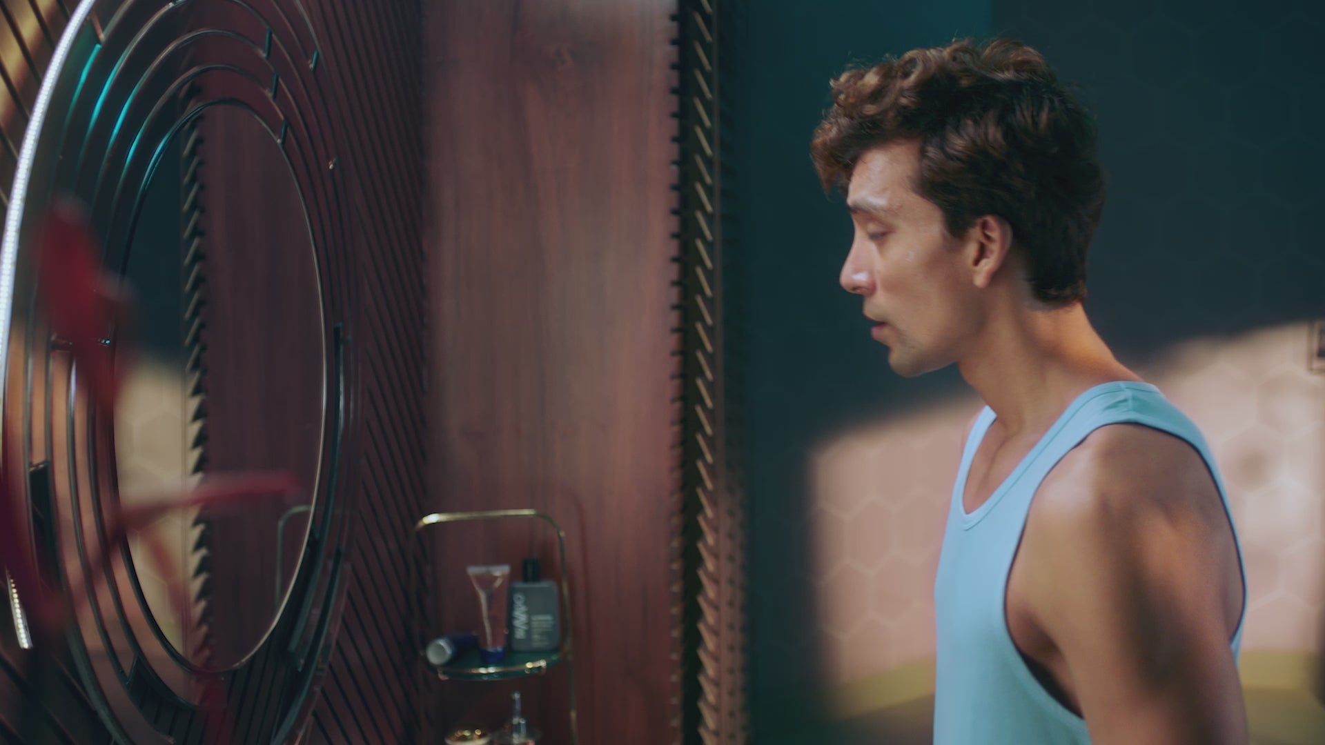 Bravado Exfolio face Scrub